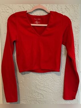 Love Streak Red V-Neck Long Sleeve Ribbed Crop Top